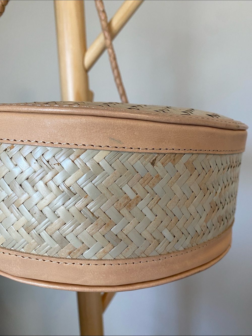 Bembien Audrey Shoulder Bag - Picture 3 of 5